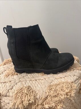 Sorel Black Chelsea Wedge Bootie - Women
